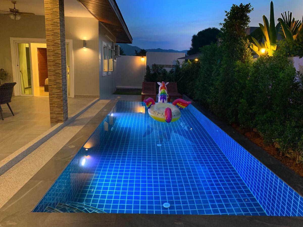 Private New Pool Villa Near Laguna หาดบางเทา ภายนอก รูปภาพ