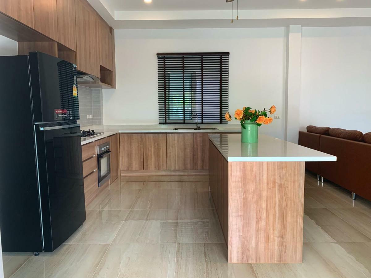 Private New Pool Villa Near Laguna หาดบางเทา ภายนอก รูปภาพ