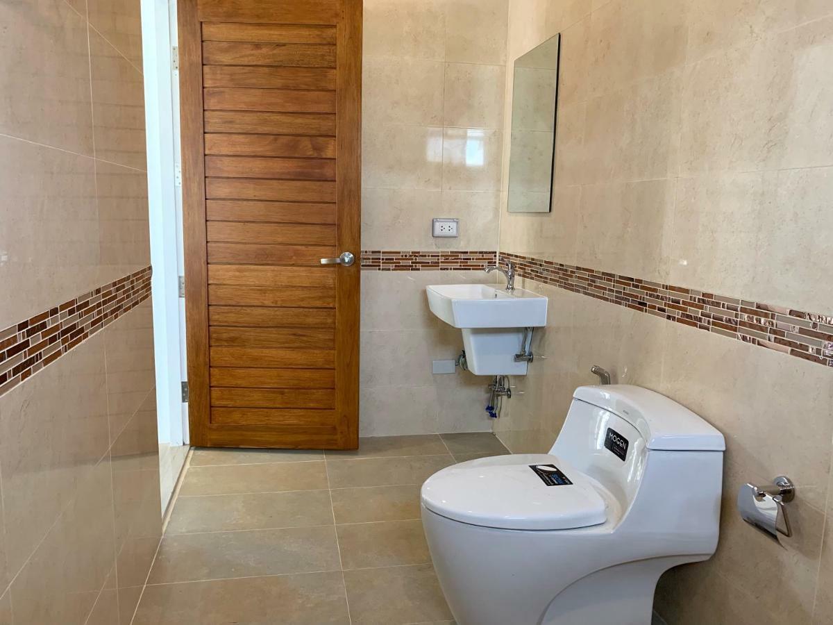 Private New Pool Villa Near Laguna หาดบางเทา ภายนอก รูปภาพ