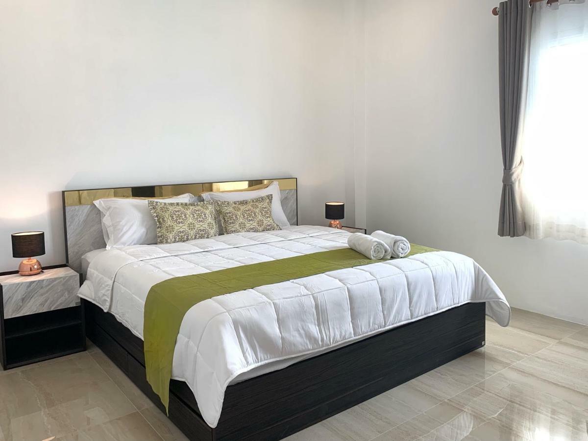 Private New Pool Villa Near Laguna หาดบางเทา ภายนอก รูปภาพ